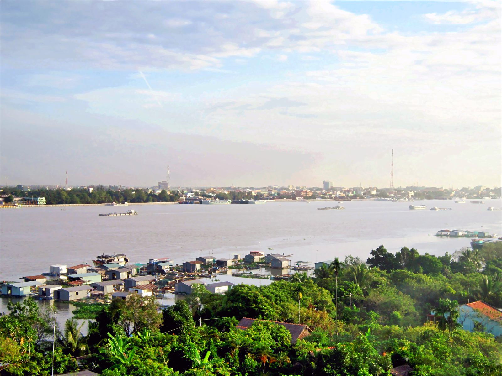 The Island Lodge Thới Sơn Resort