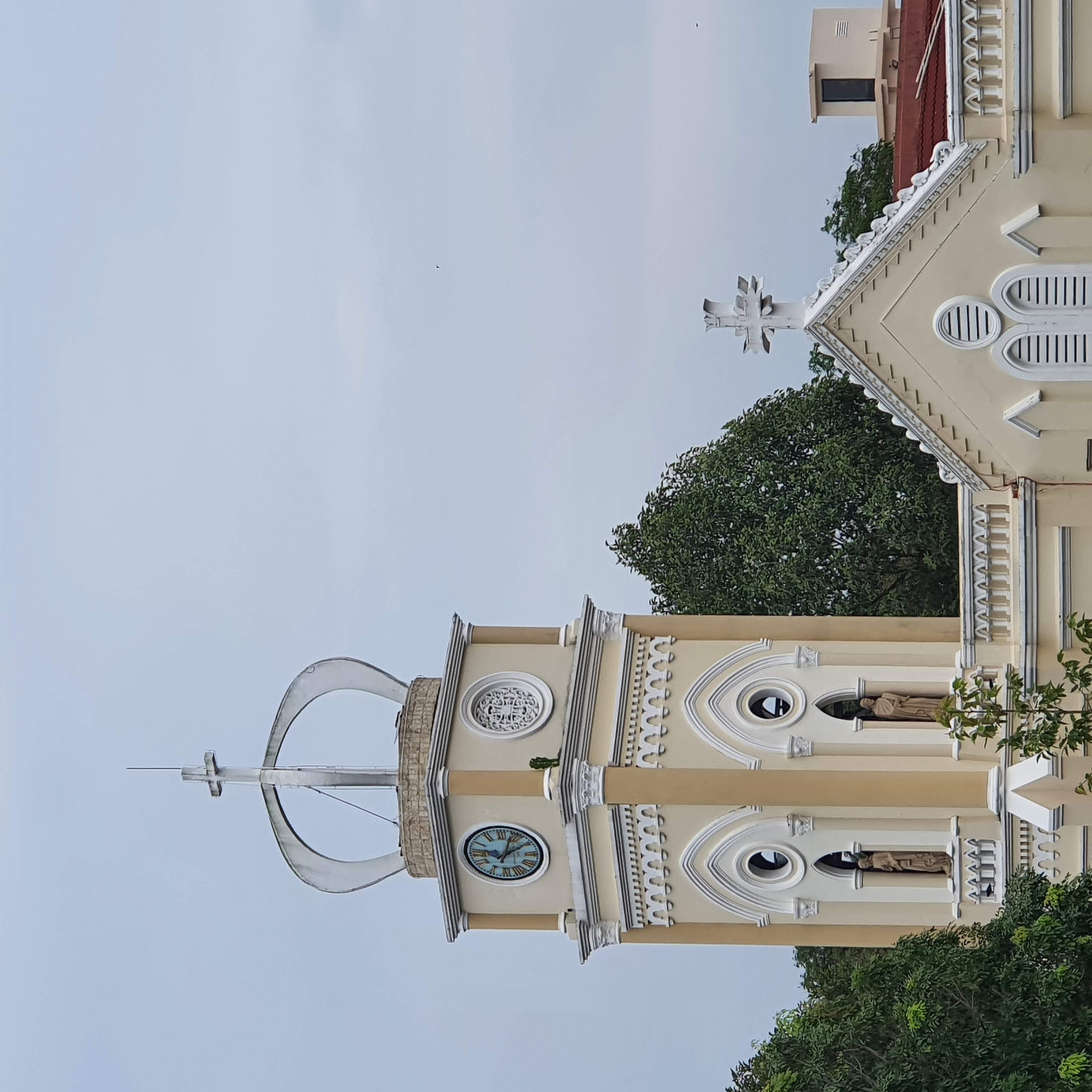 Nhà Thờ Chánh Tòa Mỹ Tho (Kiến Trúc Roman - Phục Hưng 1910) - 3